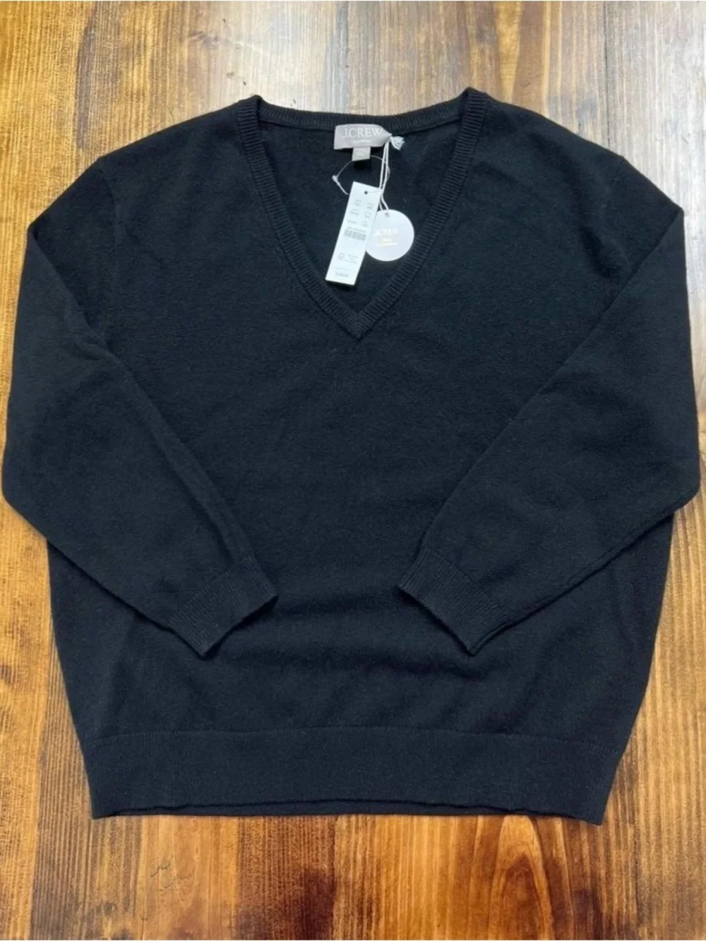 J. Crew Cashmere relaxed V-neck sweater in Black Size Small